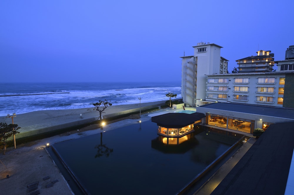 Kaike Grand Hotel Tensui 6/44