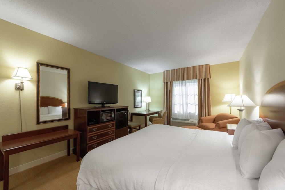 Hampton Inn & Suites Vicksburg 20/46