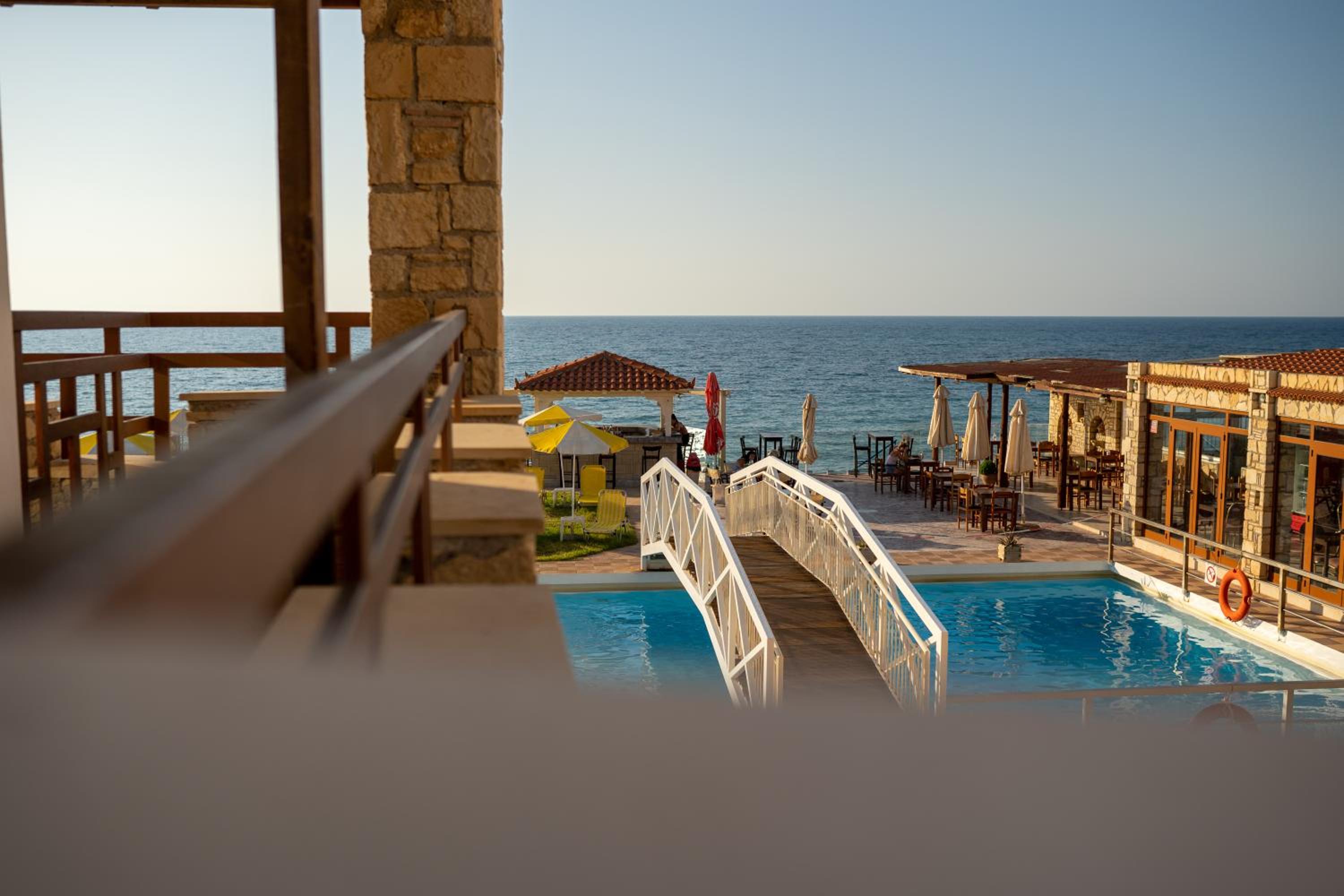 Ekavi Hotel Apartments 54/81