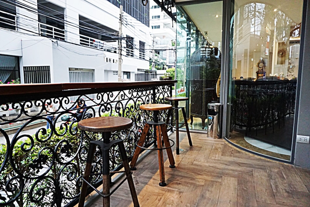 Syama Mansion Phromphong 64/74