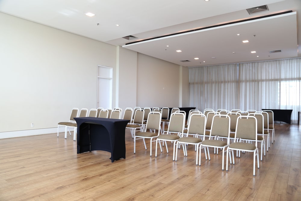 Vitoria Convention Hotel Paulinia 56/67