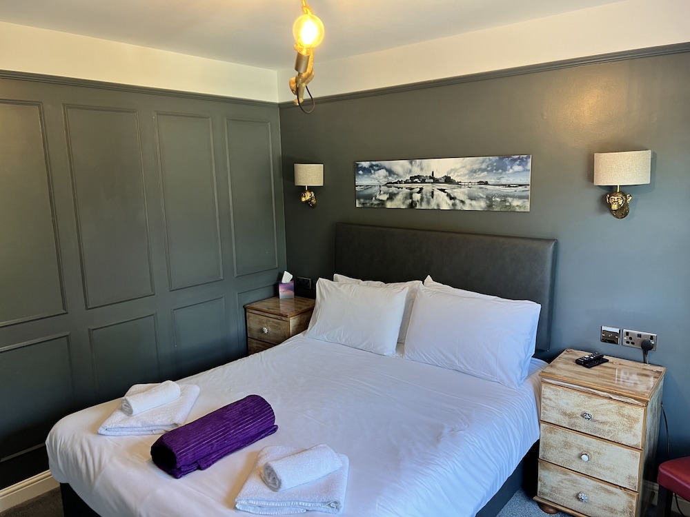 SIGNATURE, DOUBLE BED