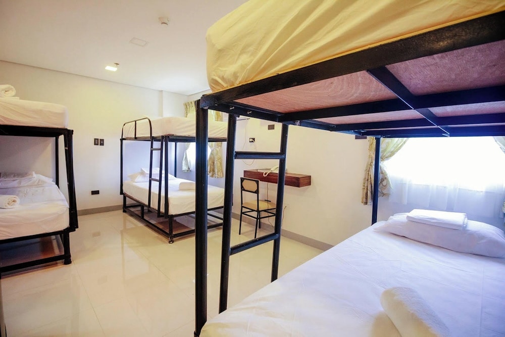 Belltower CSheLi Suites Bantay - Vigan by ZUZU 62/83