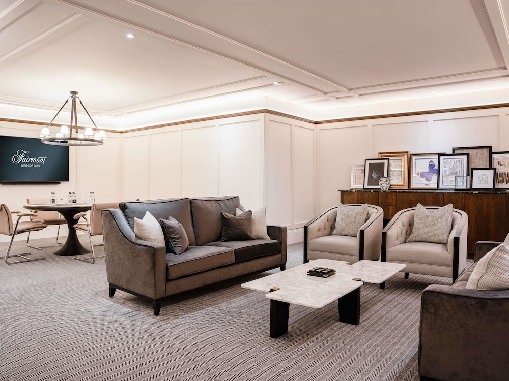 Fairmont Windsor Park 62/82