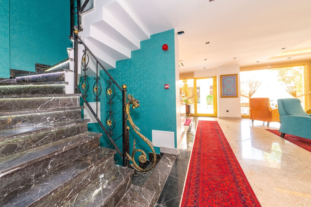 Eastanbul Suite 57/57
