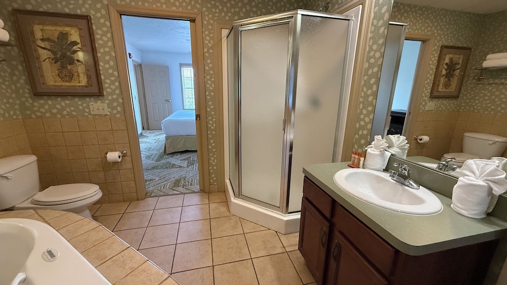 The Willowbrook Village at Lake Harmony, a Wyndham Hotel 47/49