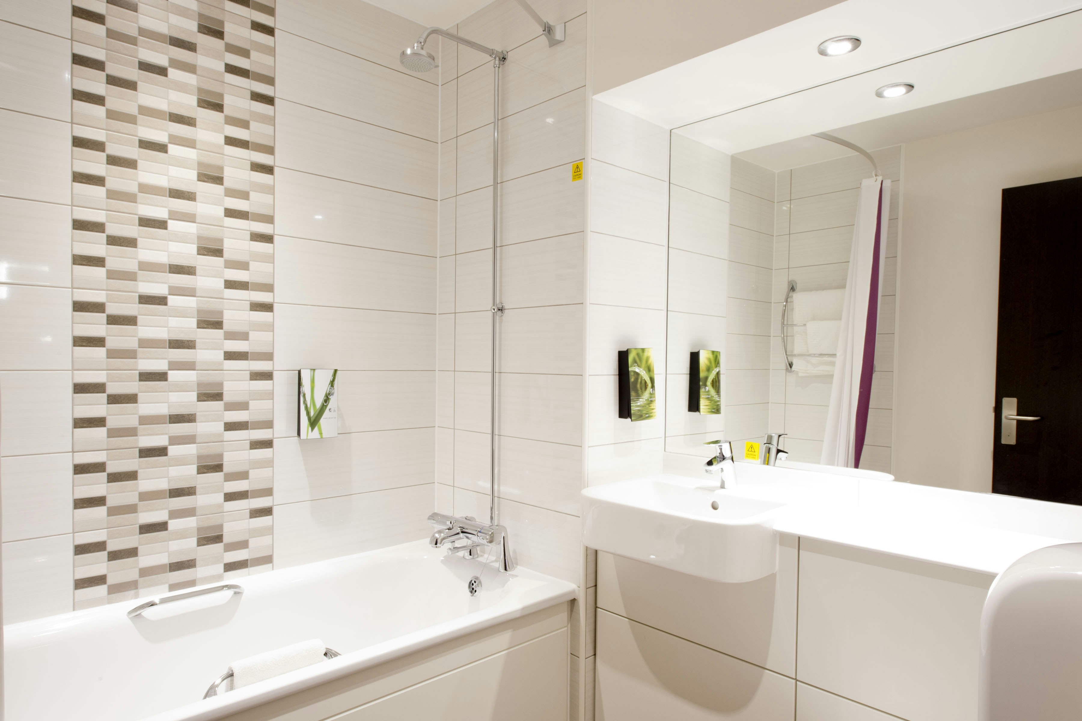 Premier Inn Colchester Town Centre (Castle) 37/39
