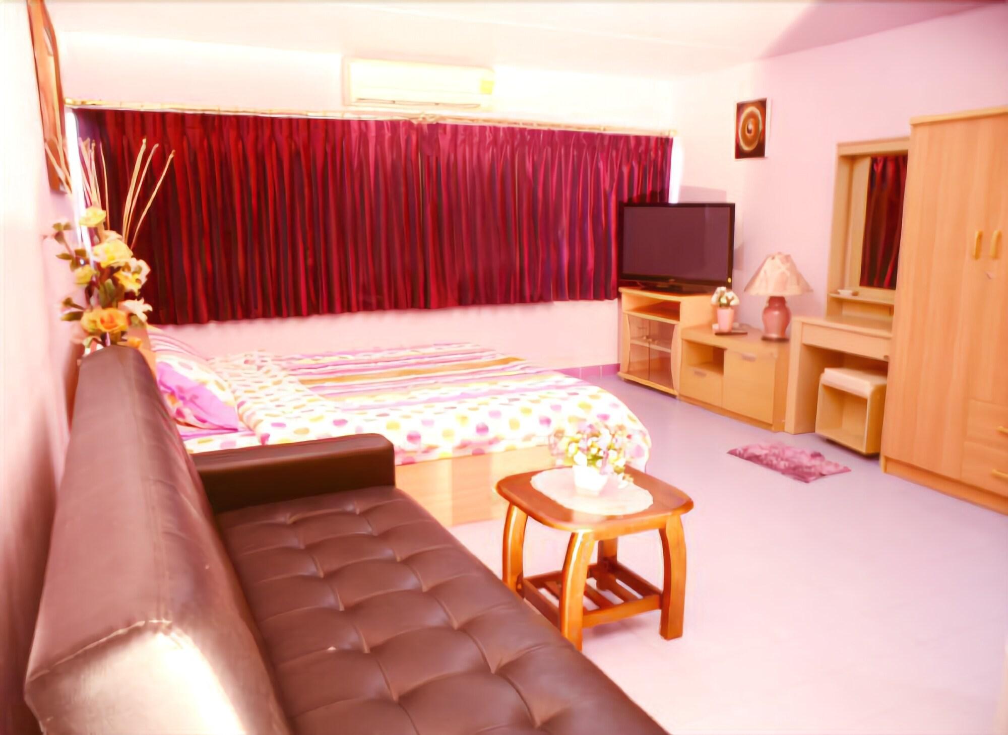 Donmuang - Impact Condo Service 15/18