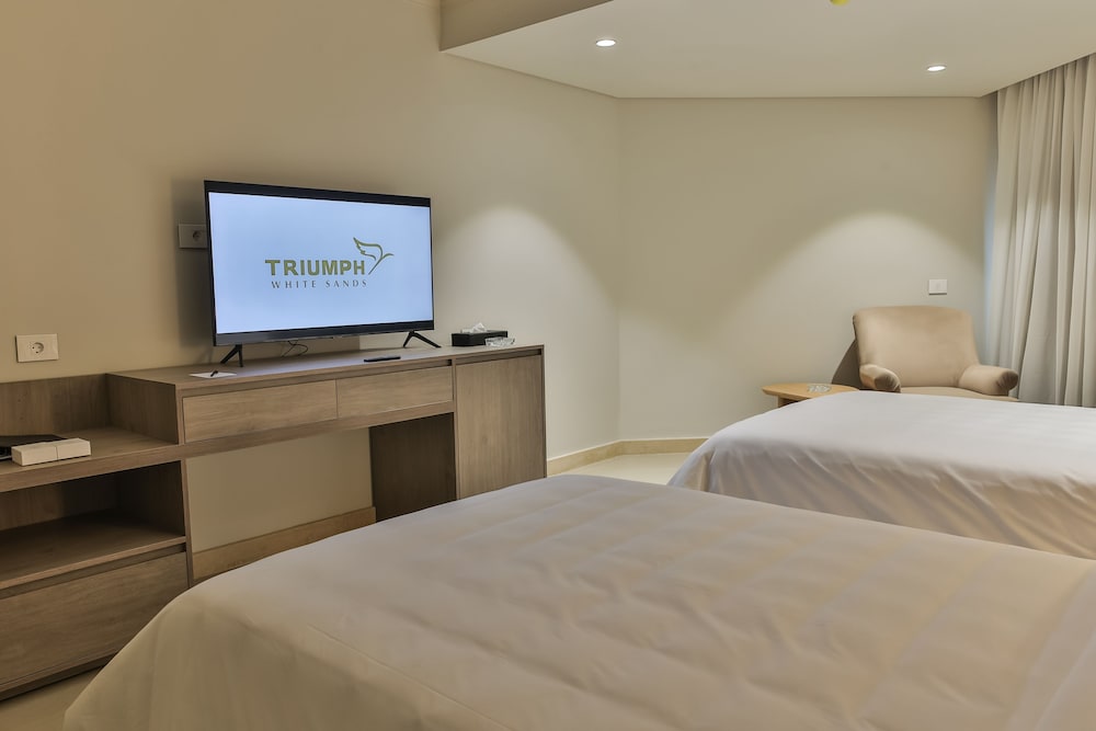 Triumph White Sands 14/58