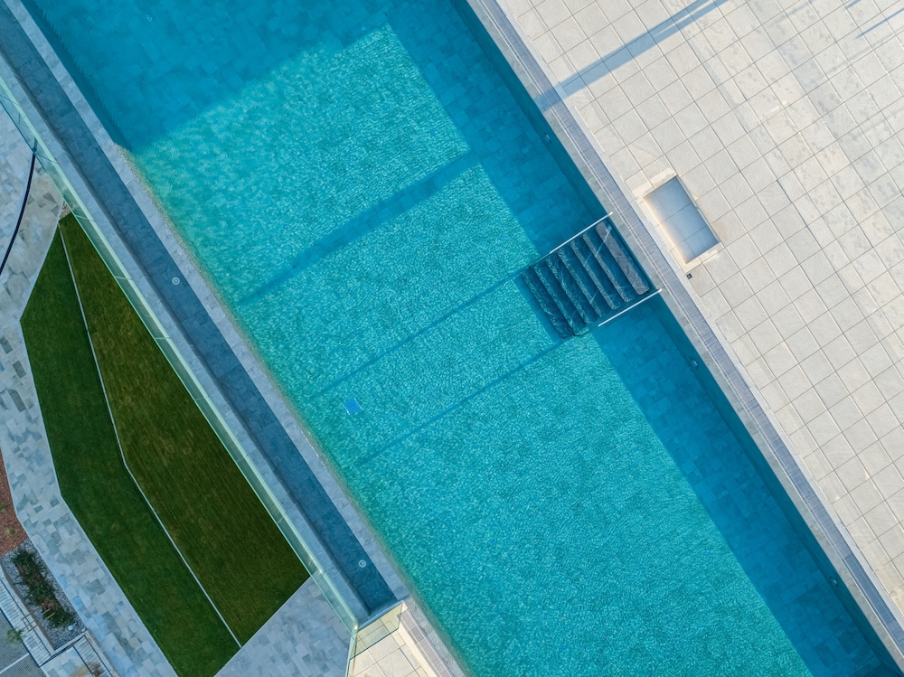 Petram Resort & Residences 44/68