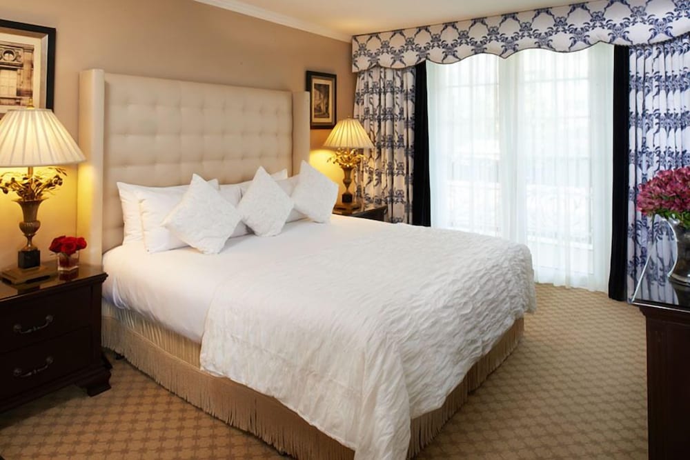 Beverly Hills Plaza Hotel & Spa 23/63