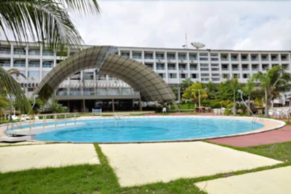 Barrudada Tropical Hotel 5/57