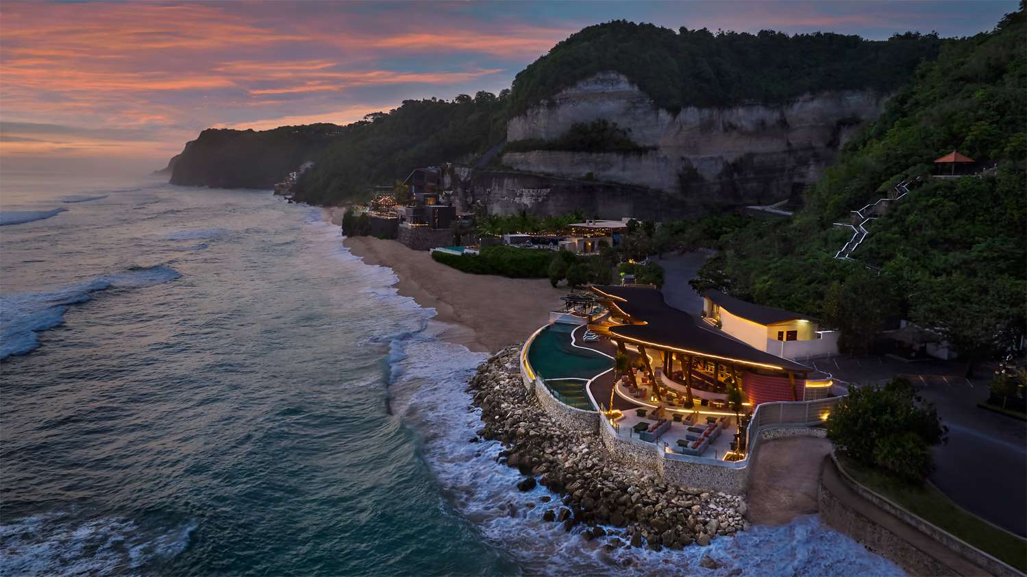 Umana Bali, LXR Hotels and Resorts 32/48