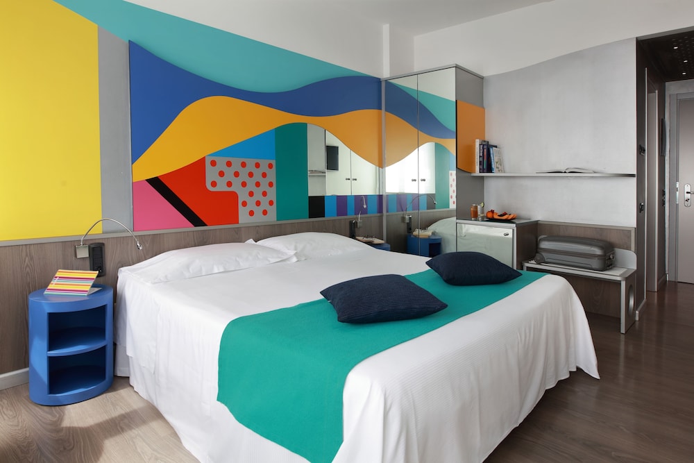 Mediolanum Hotel 16/71