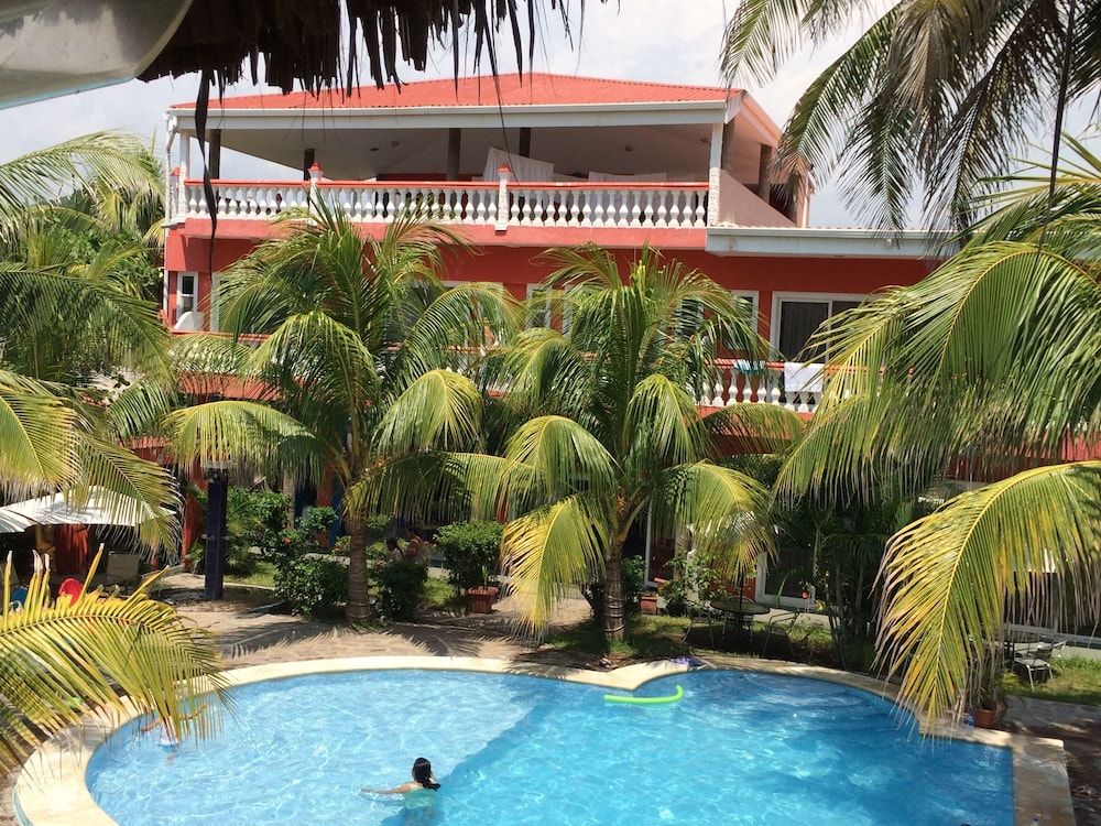SABAS Beach Resort 9/66