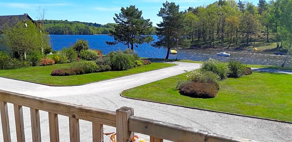 LOGIS HOTEL DU LAC 25/37
