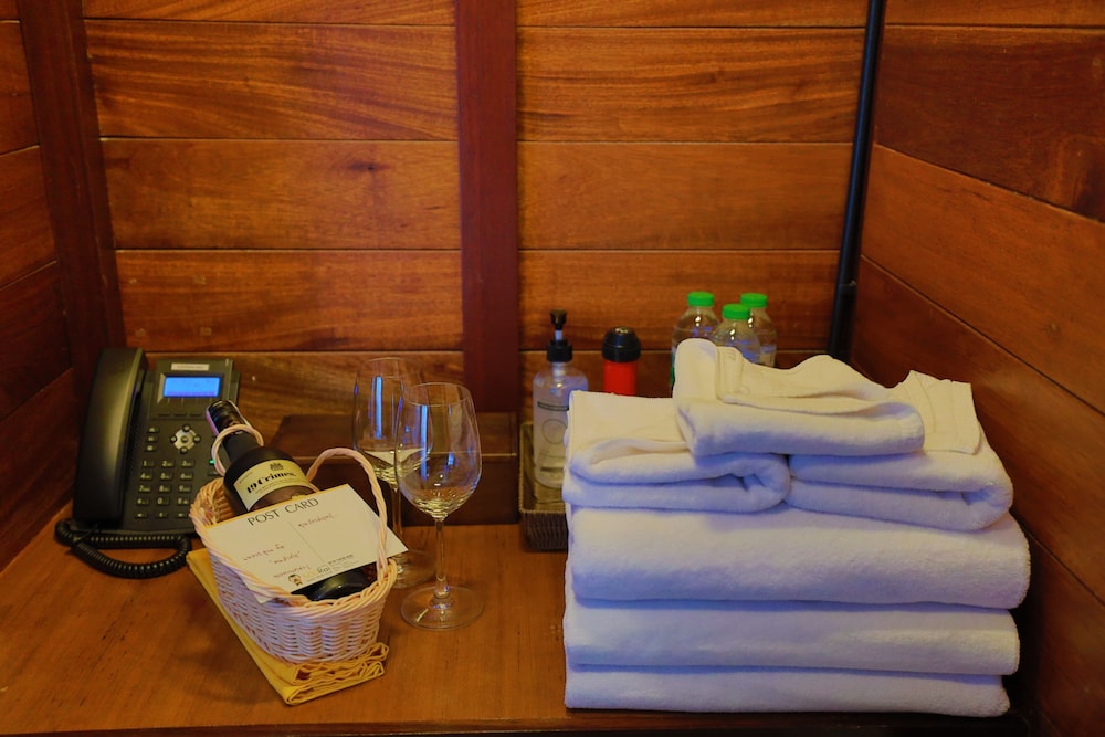 500 Rai Khao Sok Floating Resort 27/68
