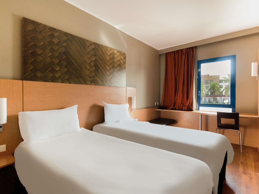 ibis Oujda 12/47