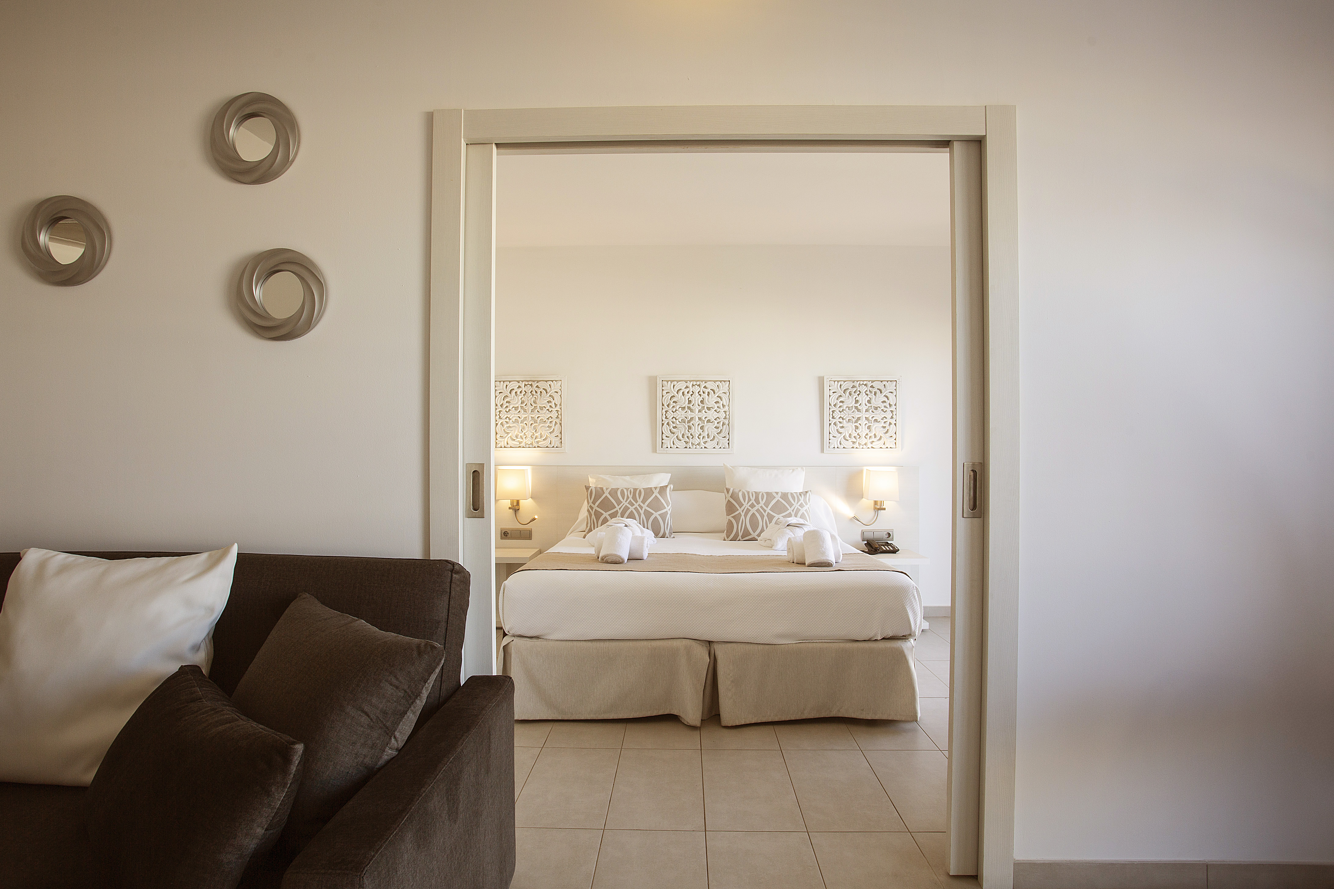 جناح جونيور مفرد، Hotel Puchet Ibiza 4/10