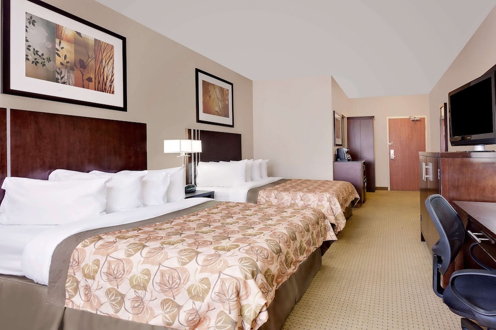 Ramada Lac La Biche 13/56