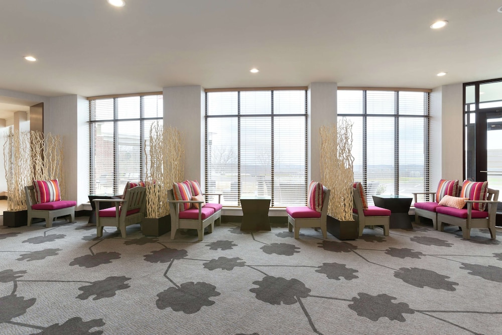 Hilton Garden Inn Pittsburgh Airport South - Robinson Mall 21/48