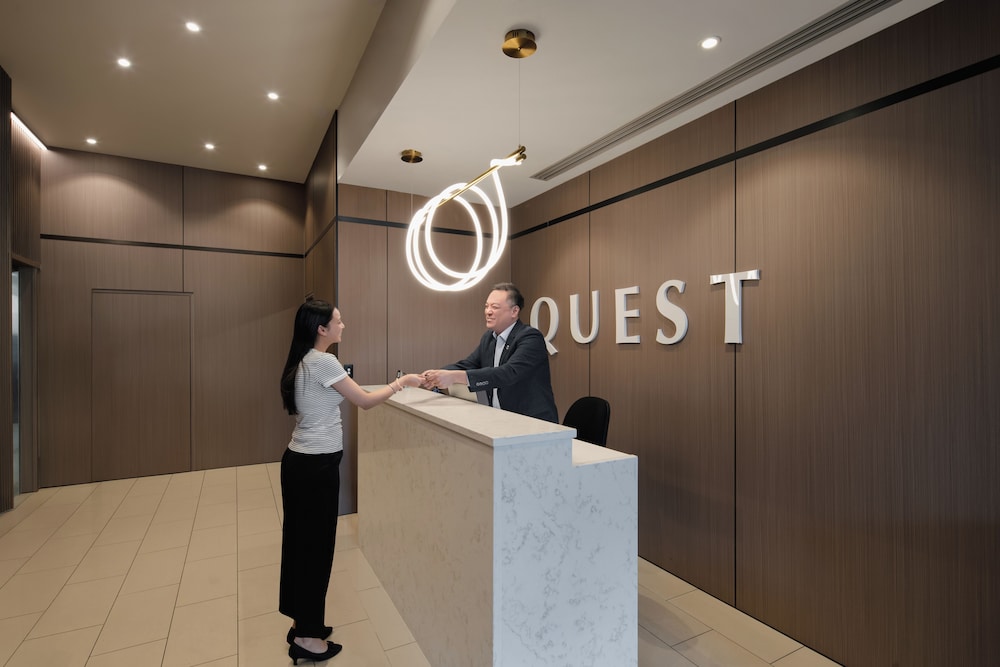 Quest on Hobson 10/61
