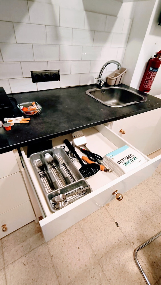 Hostal estudios 20/48