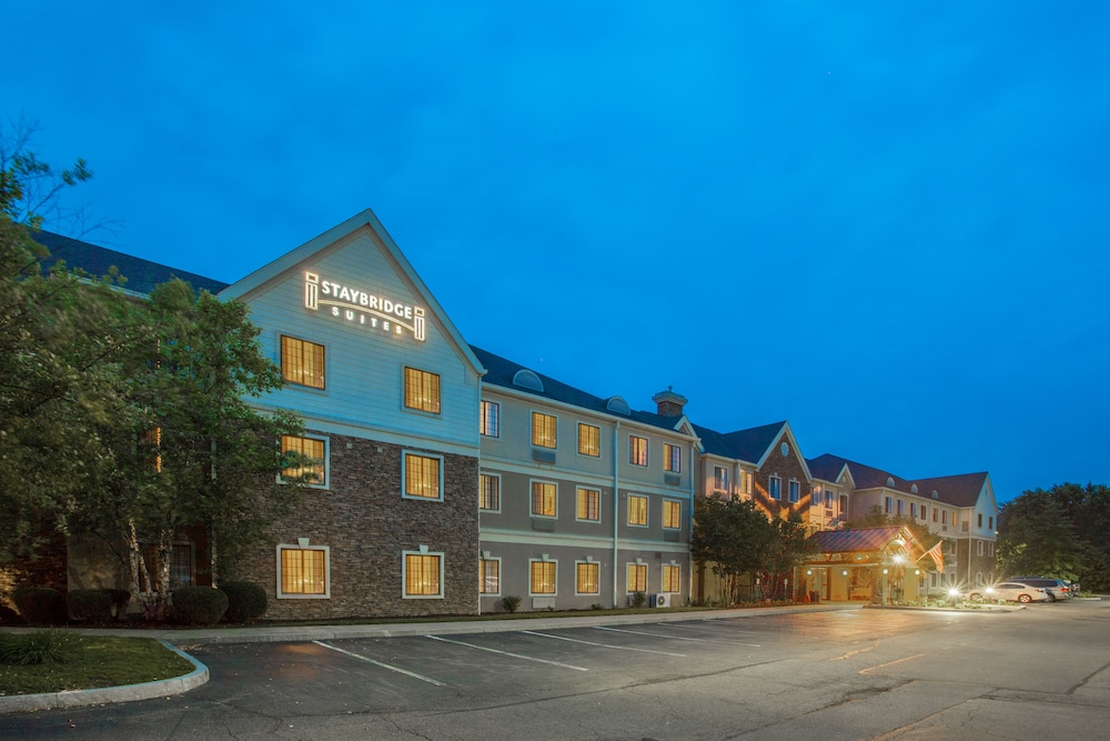 Staybridge Suites Corning 1/66