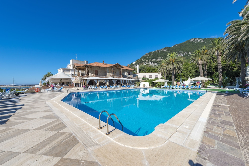 Hotel Maga Circe 45/72