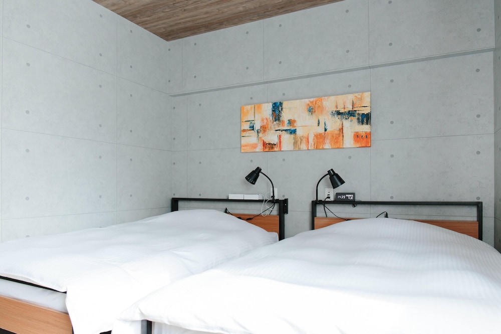 Hotel Potmum - Hostel 26/69