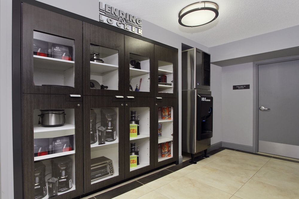 Candlewood Suites Rogers/Bentonville 30/49