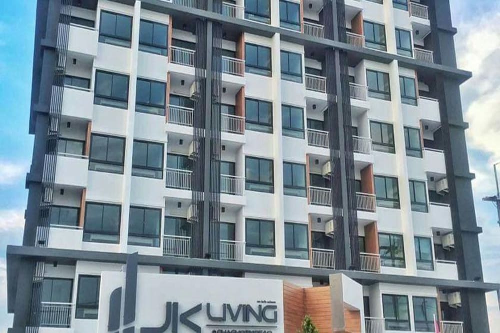 JK Living Hotel and Service Apartment 3/67