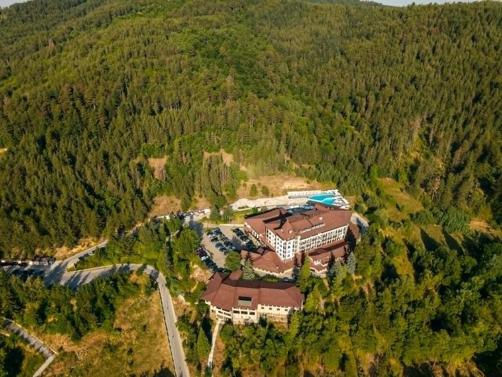 Velingrad Grand Hotel 45/50