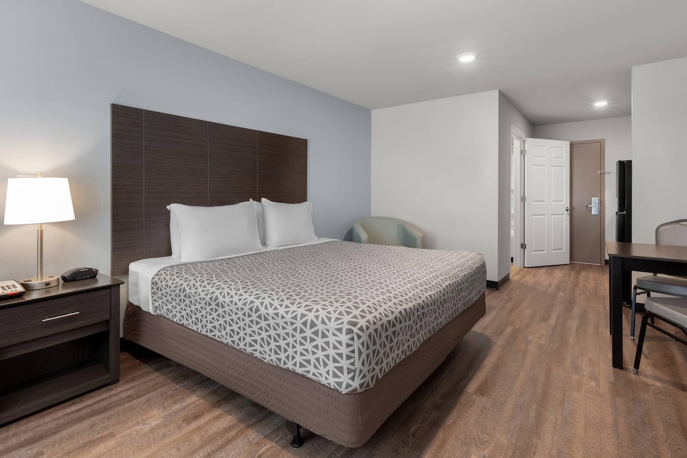 WoodSpring Suites Atlanta Airport 20/56