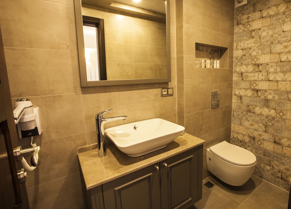 Livia Garden Hotel 37/43