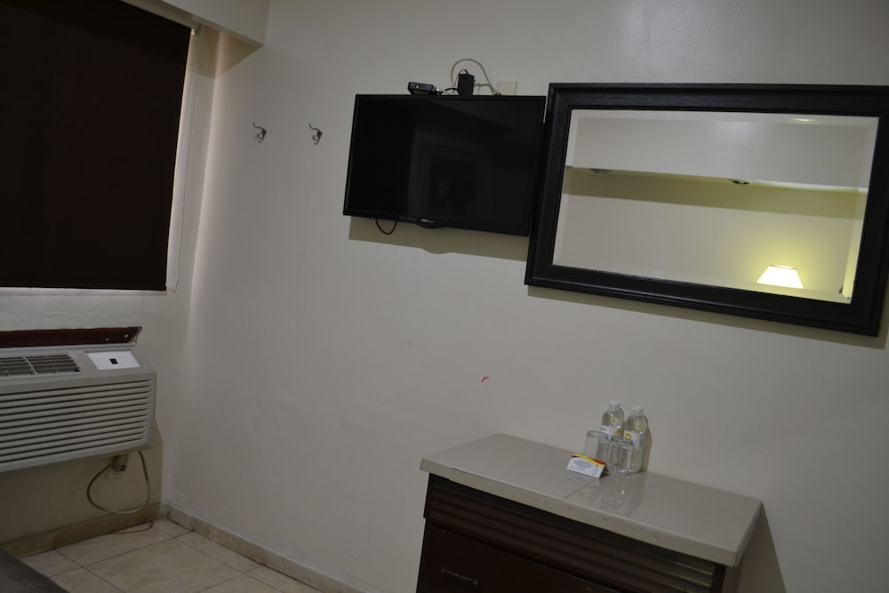 Hotel America Centro 25/67