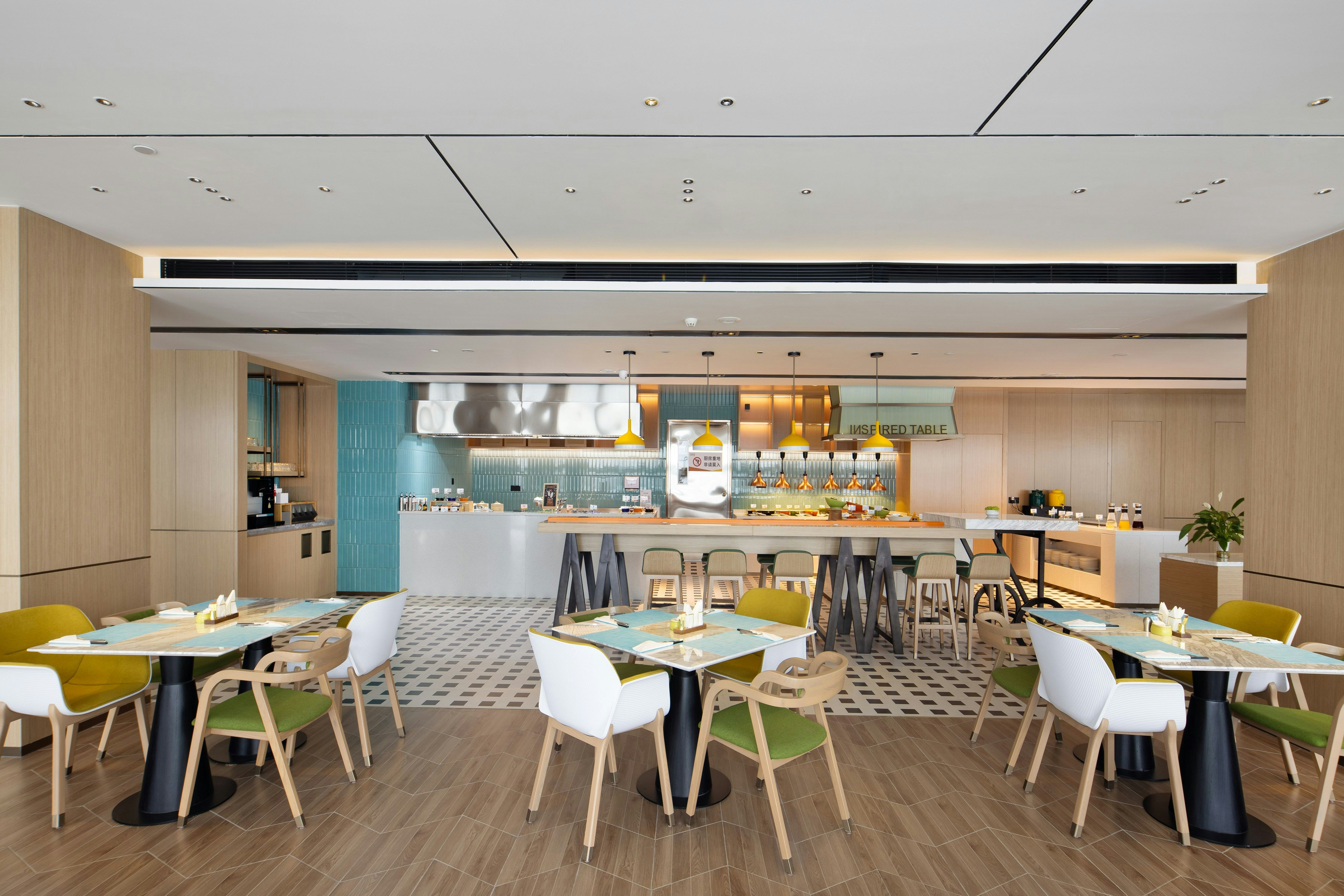 HOME2 SUITES BY HILTON WUHAN XUDONG 29/36