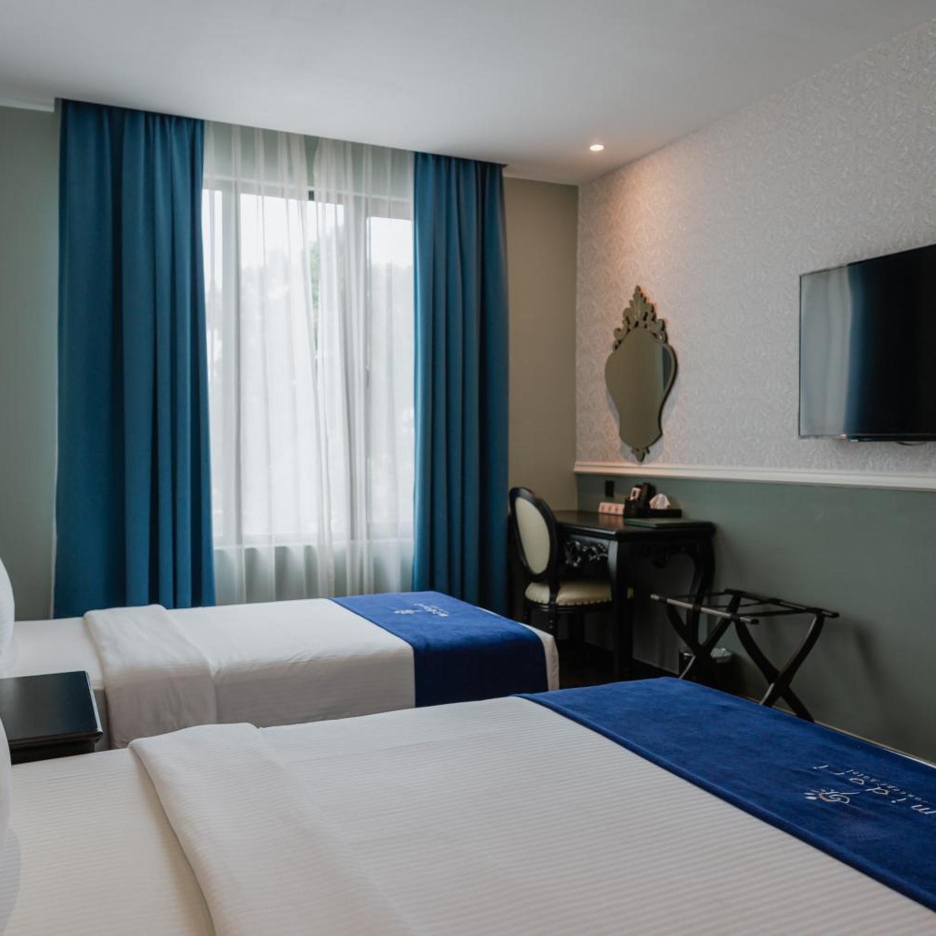 Deluxe, Triple, Midori Concept Hotel 6/10