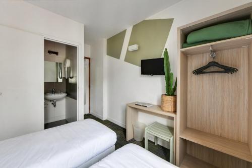 Standard, 2 Beds