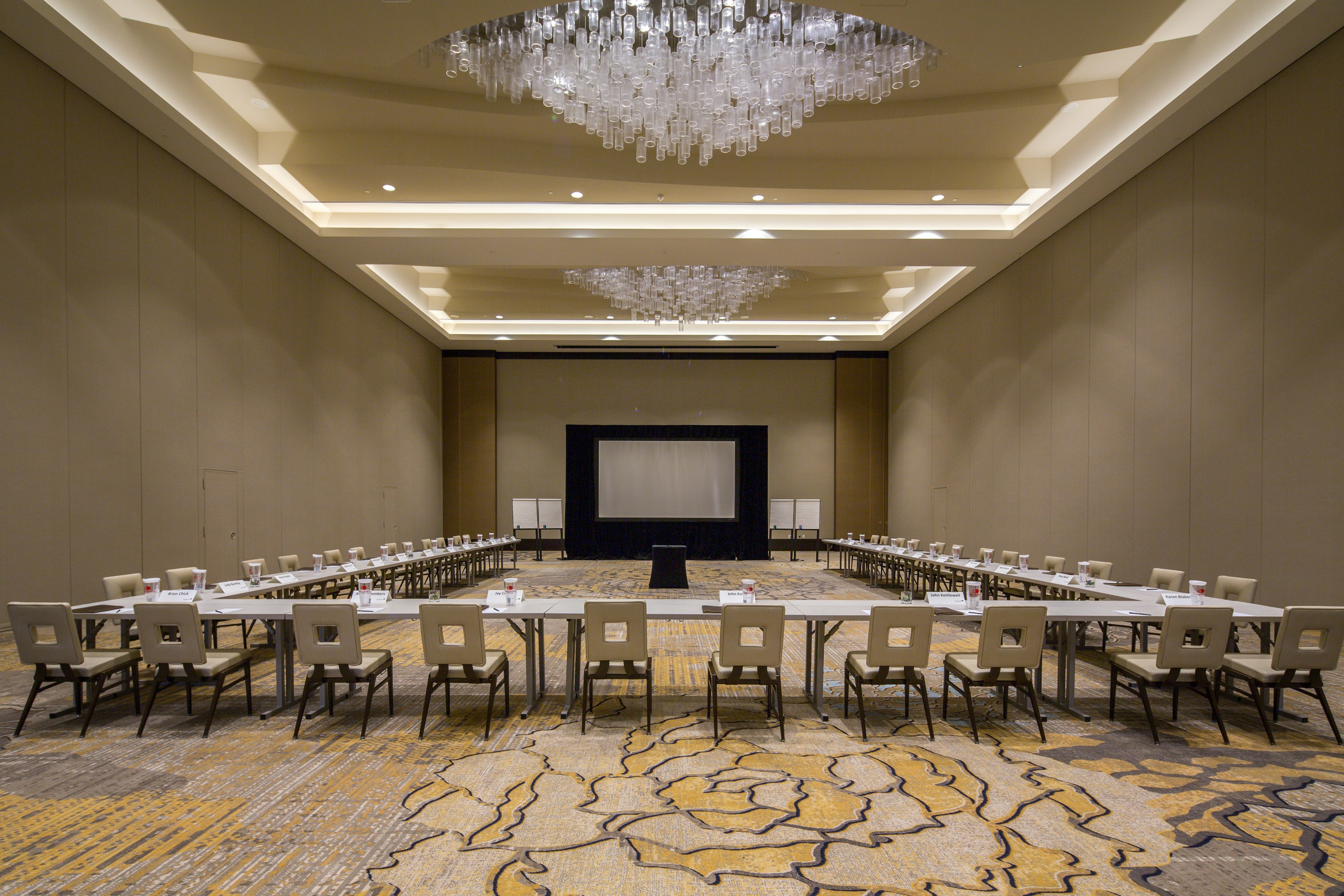 HILTON DALLAS/PLANO GRANITE PARK 73/88