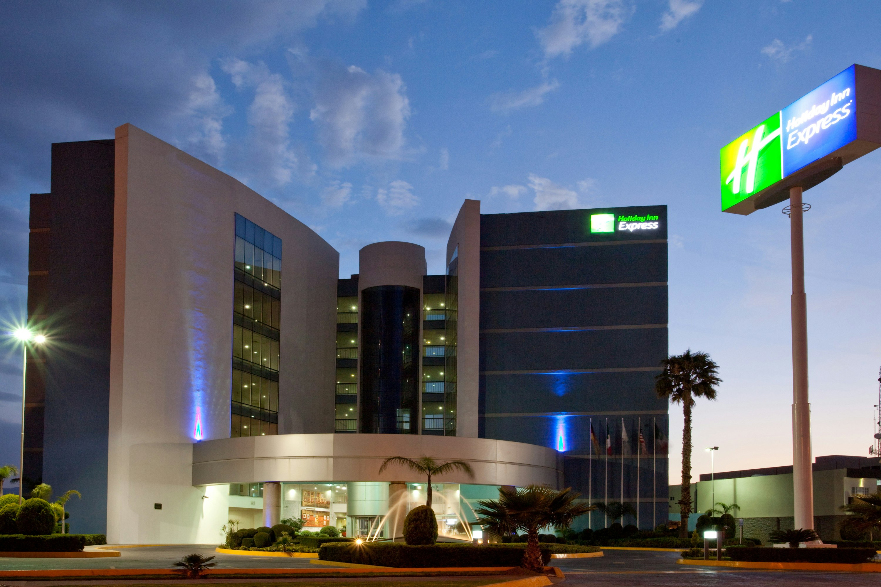 Holiday Inn Express San Luis Potosi 4/80