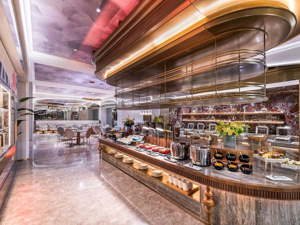 Mercure Yan'an Downtown 7/52