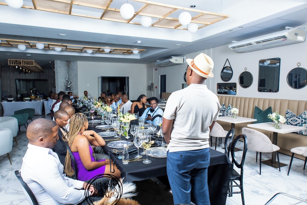 Monte La Vue Boutique Hotel 52/59