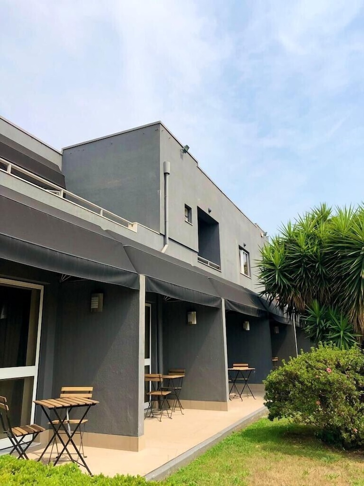 Hotel Vila 1/50