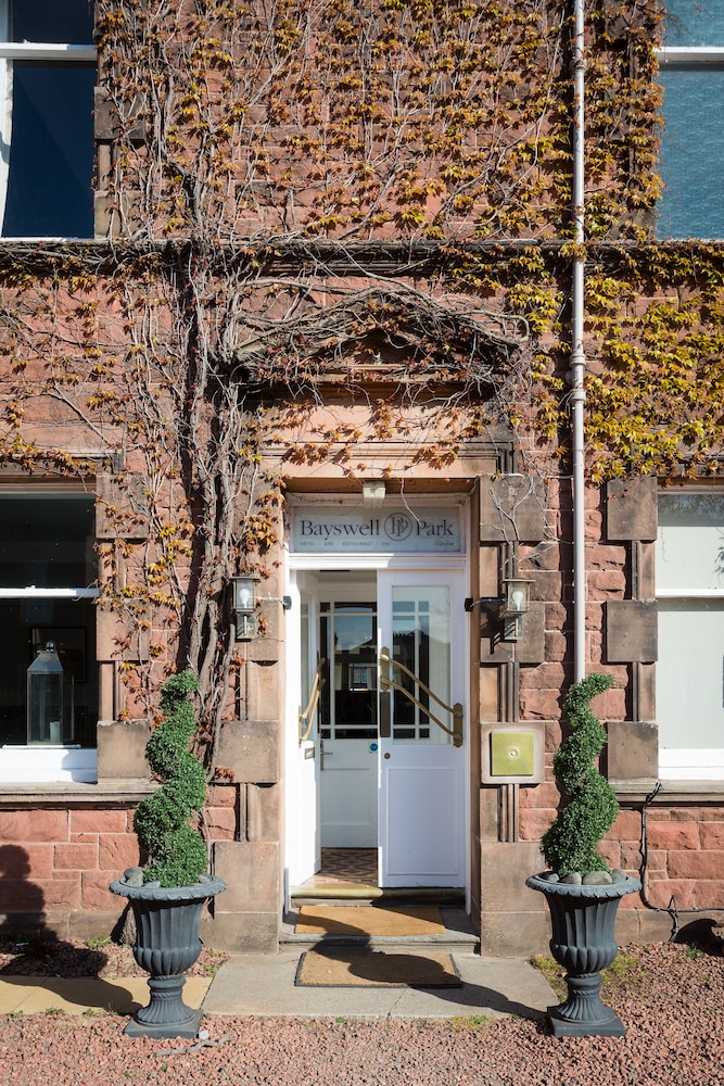 Bayswell Hotel And Restaurant 4/50