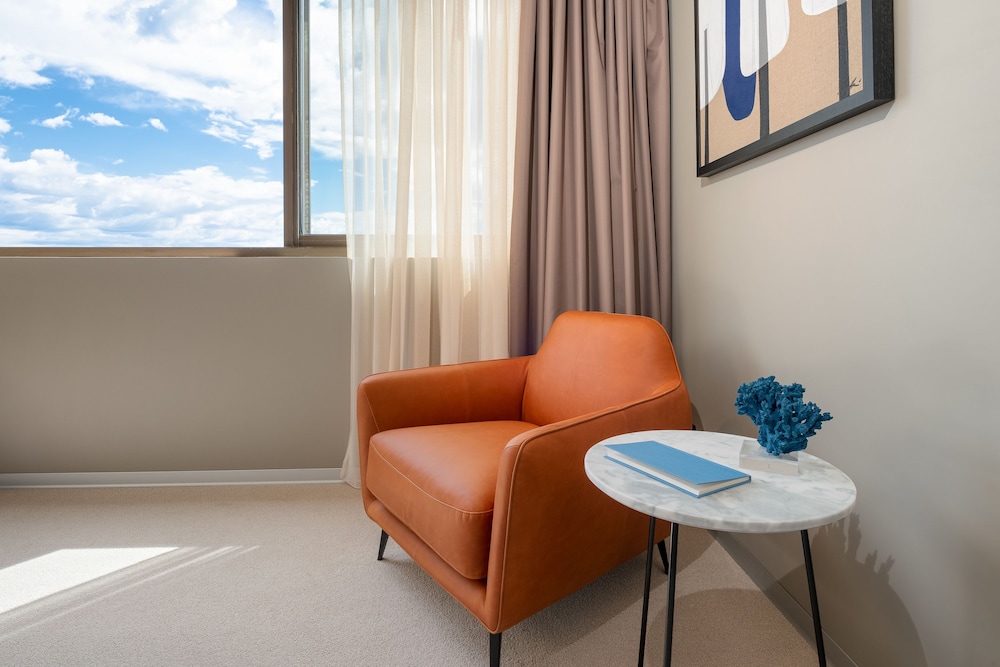 Hotel Royal Suites 57/73