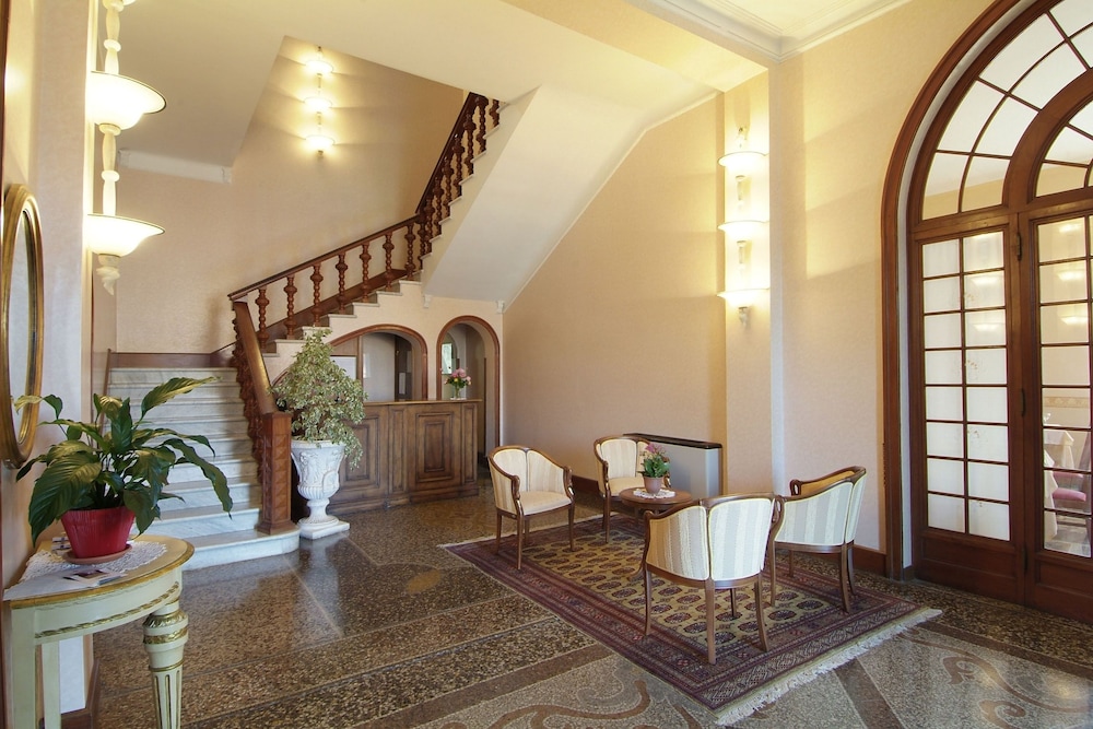 Villa Fieschi Hotel 6/49