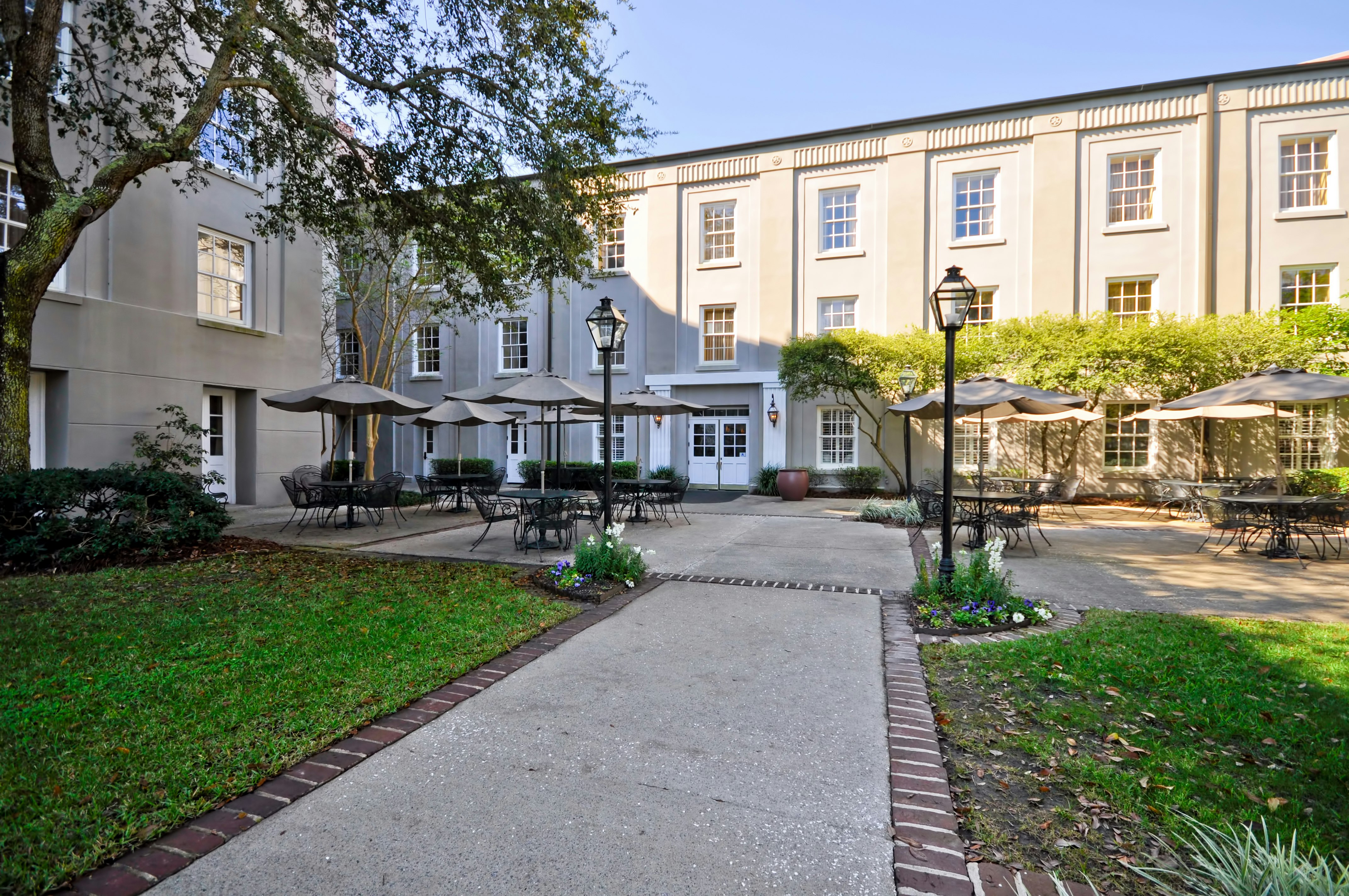 Hampton Inn Charleston Historic District 59/61