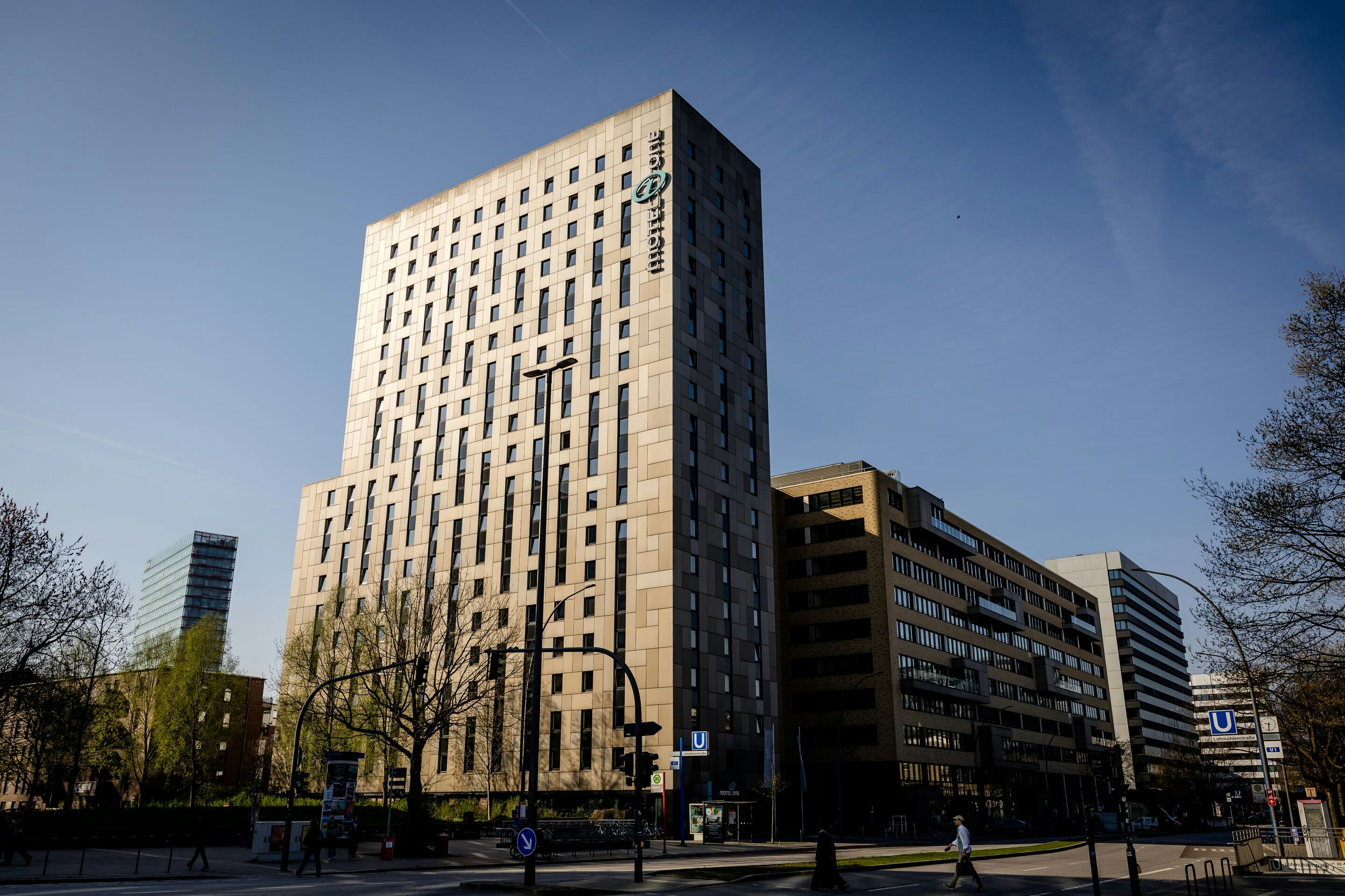 Hotel Motel One Hamburg-Alster 3/50