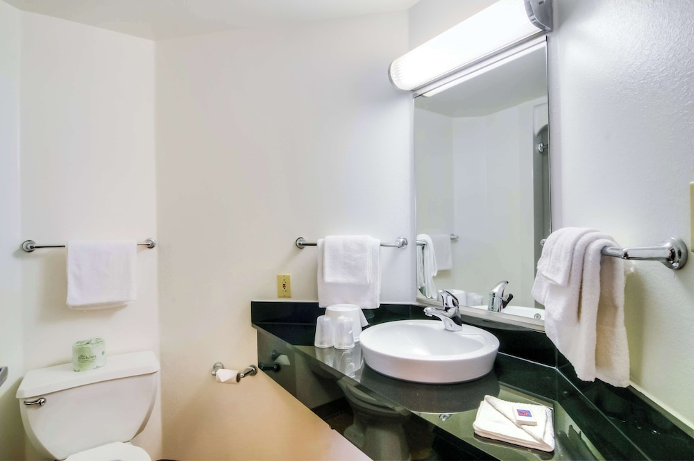 Motel6 Joliet, IL - Chicago - I-55 52/57